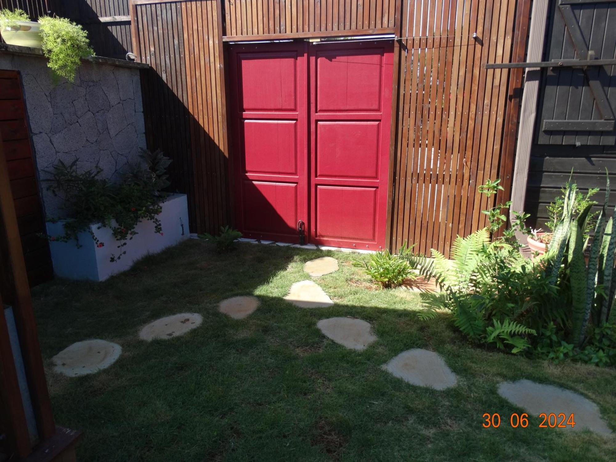 Aux Portes De Langevin Saint-Joseph Exterior photo
